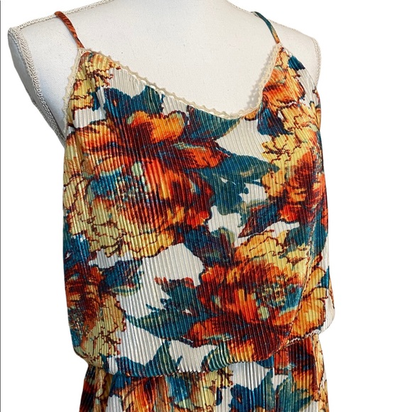 NWOT Papermoon Floral Blouson Dress - Picture 2 of 5